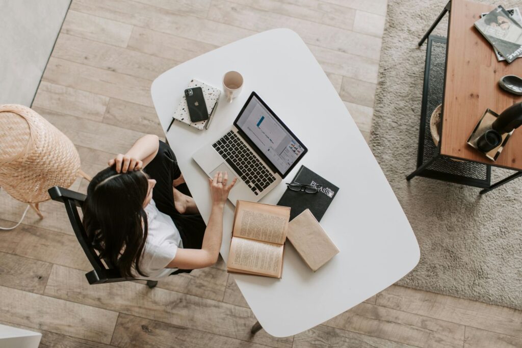 How Long Can You Learn a Digital Skill in 2025? (+5 Actual Fast-Learn Skills).